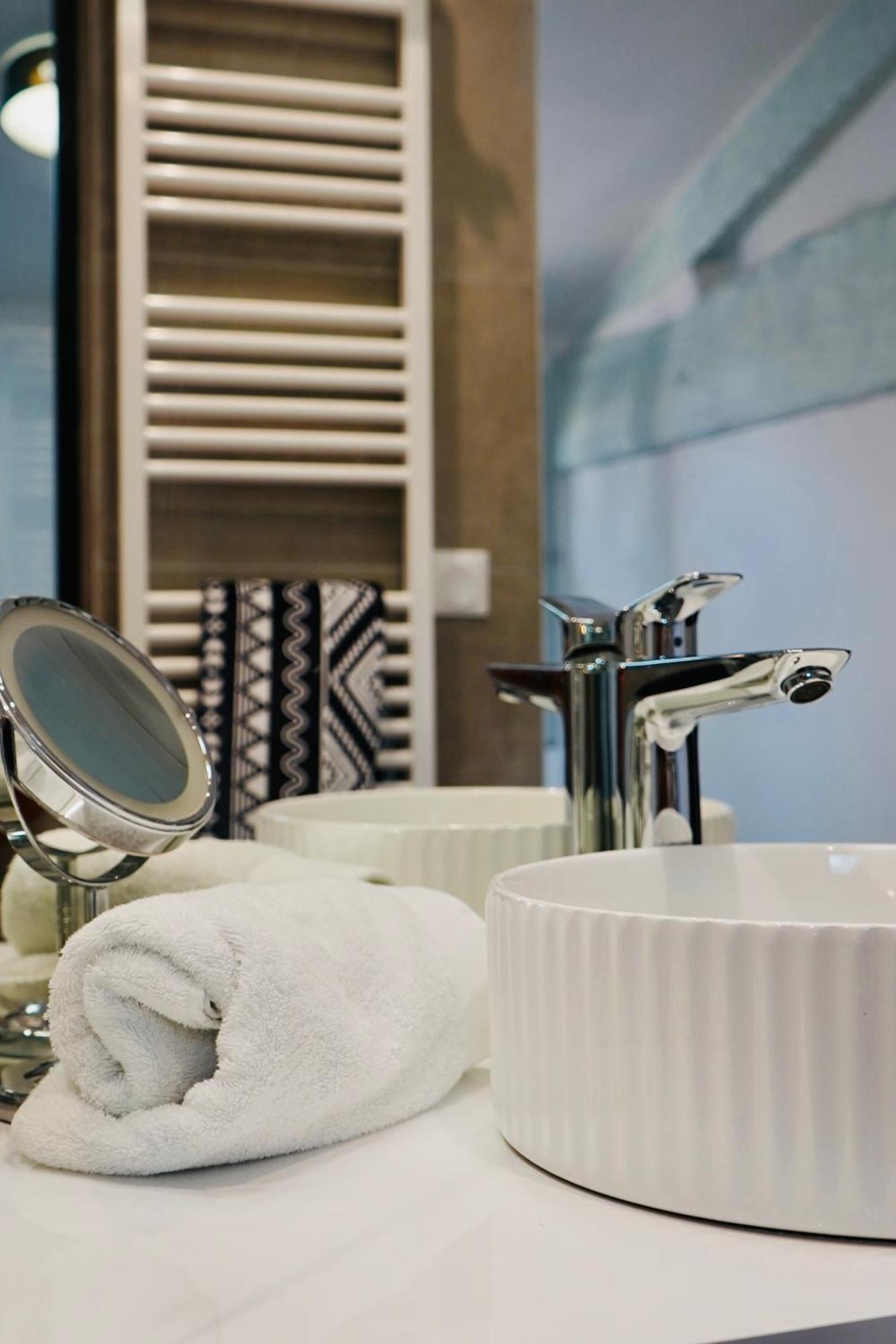 Apartment Le Bijou Des Carmes - De Gamme Climatise *
